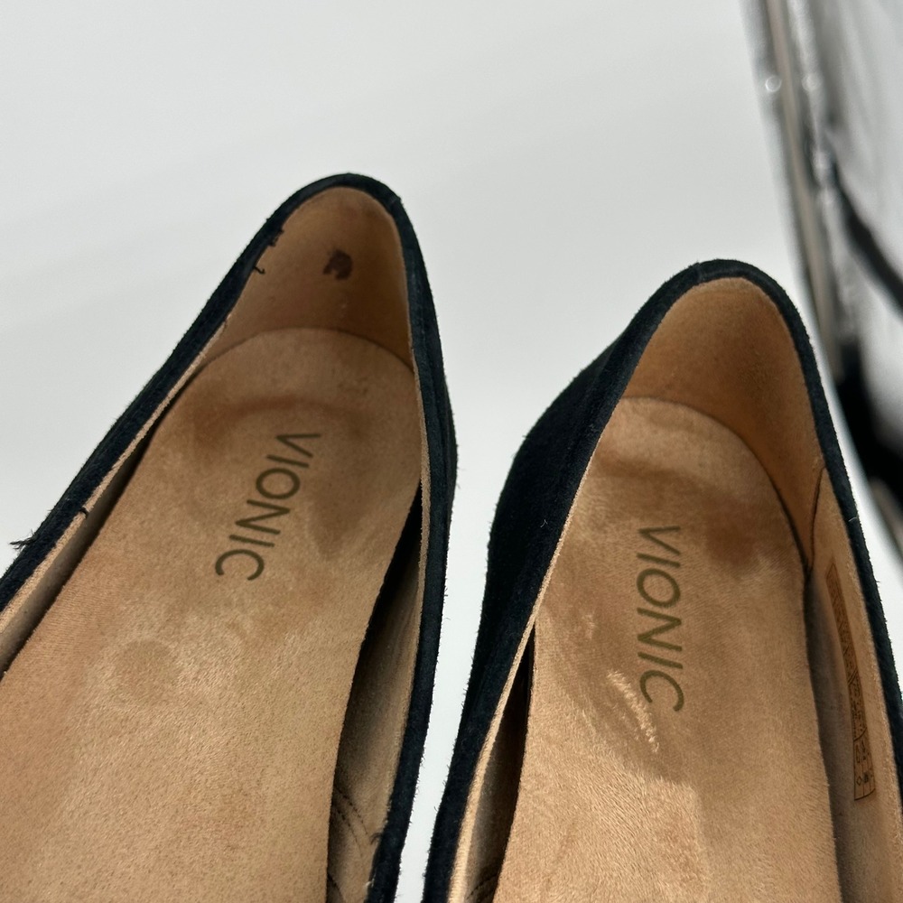 Vionic Posey Black Pointed Perforated Suede Cutout Flats Casual Chic 7.5 - Picture 8 of 8